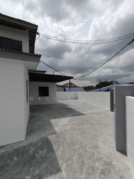Rumah Teres 2 Tingkat untuk Dijual di Taman Bukit Jaya (Ulu Tiram) - Nellie Lim - Exterior - PropertyGuru.com.my