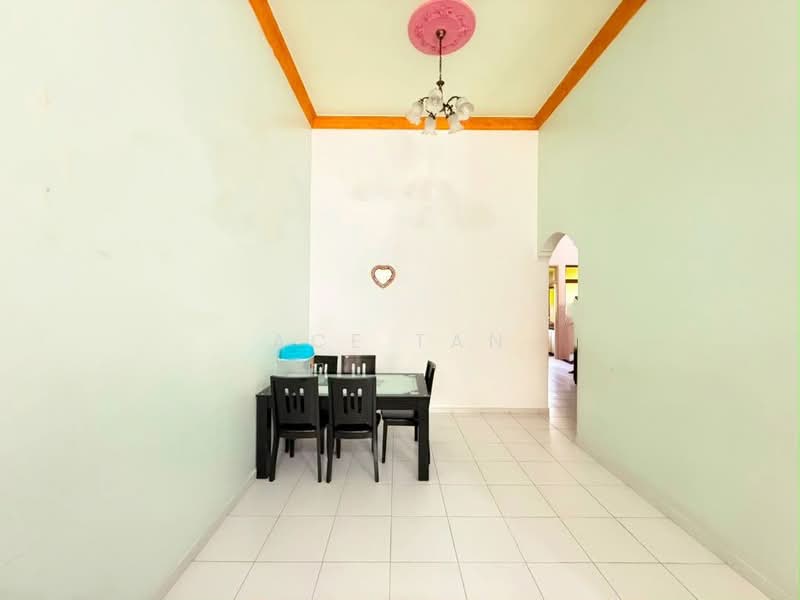 1-storey Terraced House for Sale in Setia Eco Gardens (Gelang Patah) - Ace Tan - Dining Area - PropertyGuru.com.my