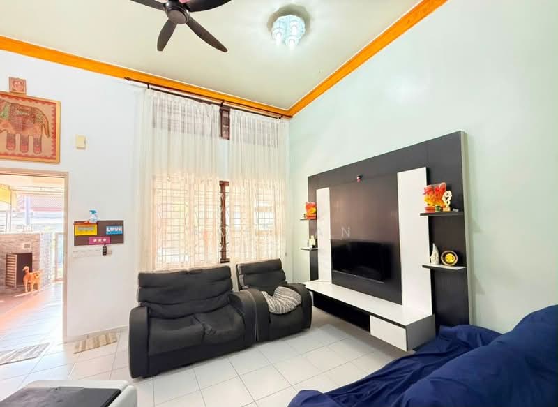 1-storey Terraced House for Sale in Setia Eco Gardens (Gelang Patah) - Ace Tan - Living Room - PropertyGuru.com.my