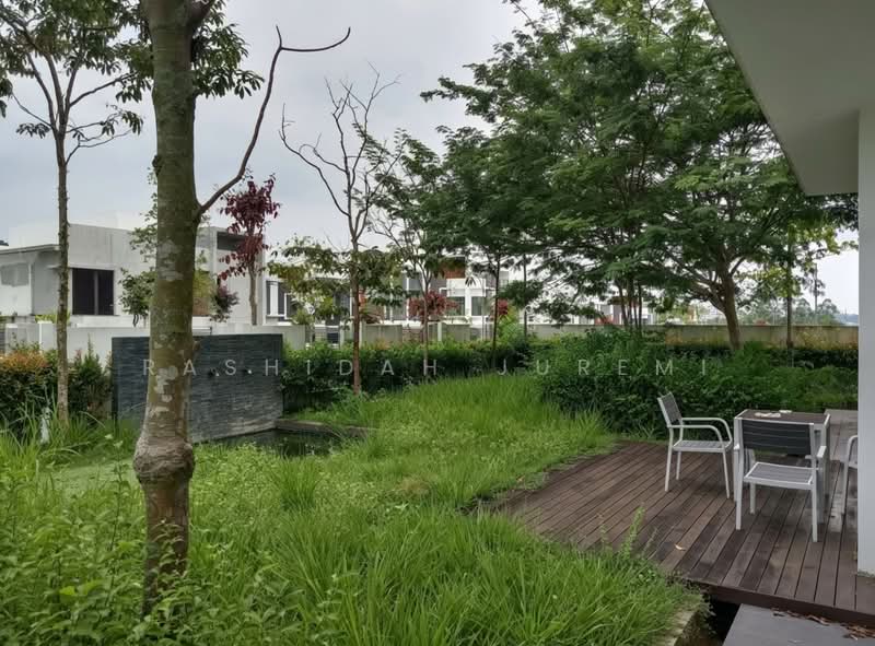 Semi-Detached House for Sale in Kajang (Selangor) - Rashidah Juremi - Exterior - PropertyGuru.com.my