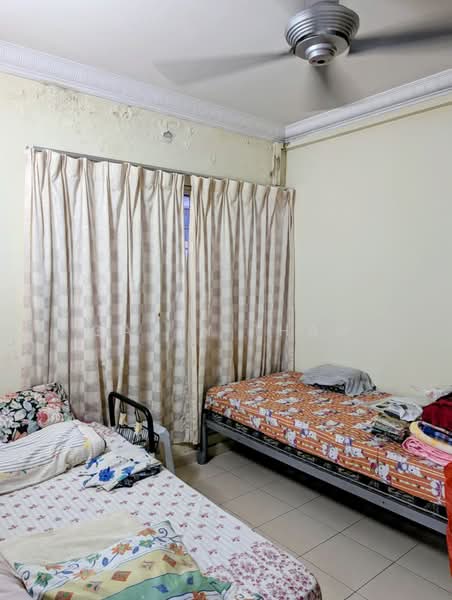 Condominium for Sale at De Tropicana - Gavin Tham - Bedroom - PropertyGuru.com.my