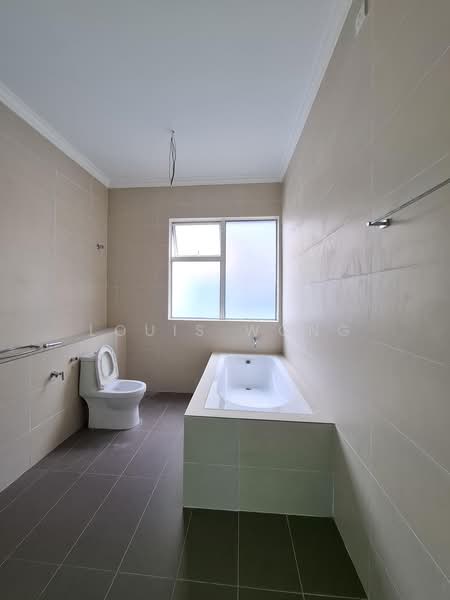 Bungalow for Rent in Bandar Tun Hussein Onn (Cheras) - Louis Wong - Bathroom - PropertyGuru.com.my