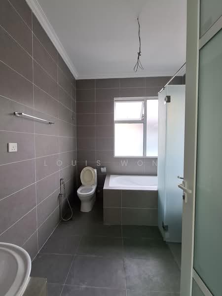 Bungalow for Rent in Bandar Tun Hussein Onn (Cheras) - Louis Wong - Bathroom - PropertyGuru.com.my