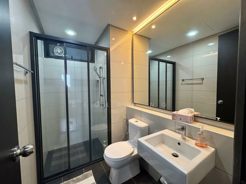 Servis Apartment untuk Disewa di The Tamarind - Declan Ng - Bathroom - PropertyGuru.com.my