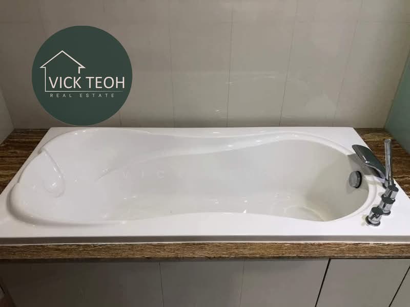 Kondominium untuk Disewa di Central Park condominium - Vick Teoh - Bathroom - PropertyGuru.com.my