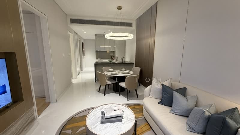 Servis Apartment untuk Dijual di Pavilion Damansara Heights - Daryl Toh - Living Room - PropertyGuru.com.my