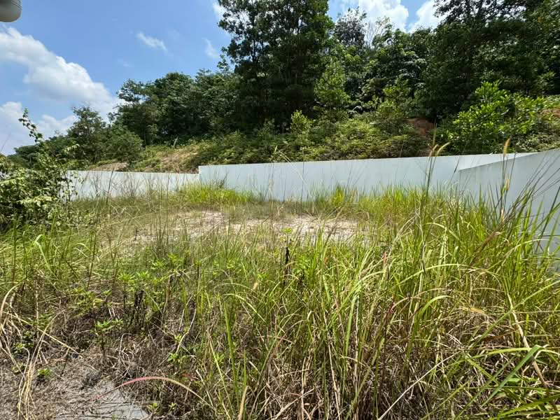 Semi-Detached House for Sale in Dengkil (Selangor) - Kelvin Pook - Exterior - PropertyGuru.com.my