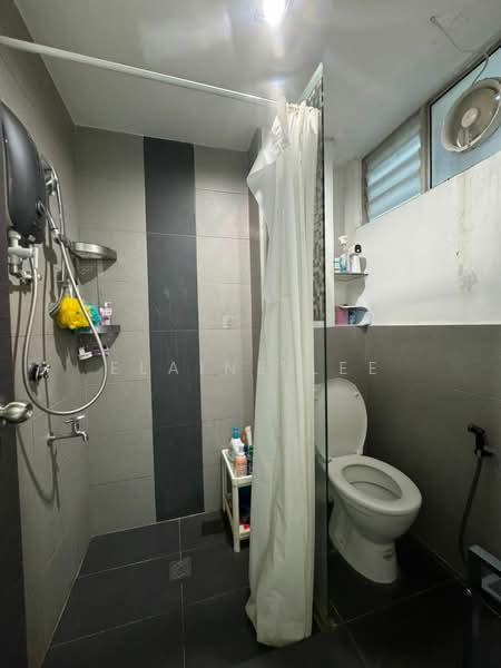 Pangsapuri untuk Dijual di Casa Impian - Elaine Lee - Bathroom - PropertyGuru.com.my