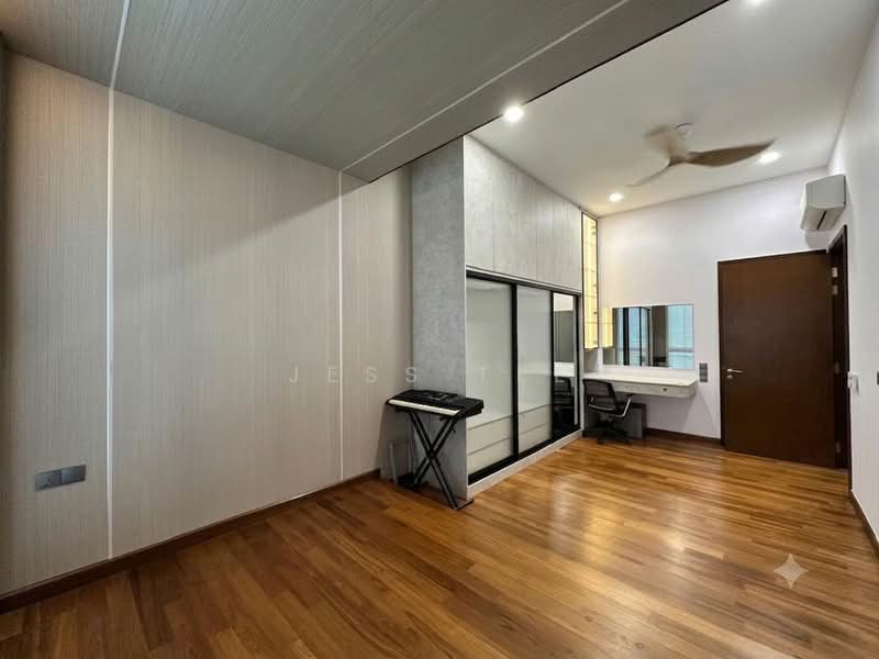 Bungalow for Sale in Setia Alam (Selangor) - Jess Tee - Bedroom - PropertyGuru.com.my