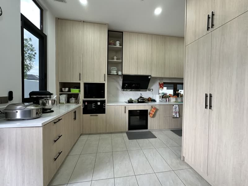 Bungalow for Sale in Setia Alam (Selangor) - Jess Tee - Kitchen - PropertyGuru.com.my