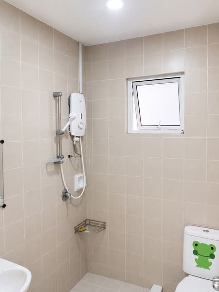 Servis Apartment untuk Dijual di Waldorf Tower - Wei Ling - Bathroom - PropertyGuru.com.my