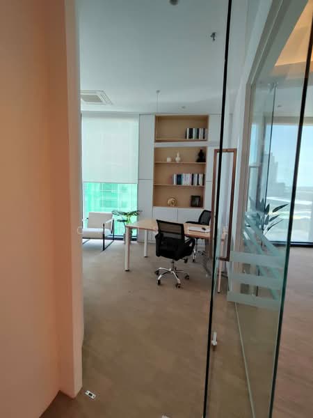 Pejabat Runcit untuk Dijual di Shah Alam (Selangor) - Chris Lee - Study - PropertyGuru.com.my