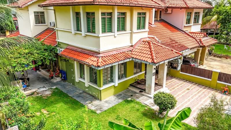 Rumah Berkembar untuk Dijual di Kota Kemuning (Shah Alam) - Izzat Zamros - Exterior - PropertyGuru.com.my
