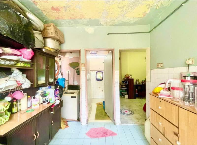 Pangsapuri untuk Dijual di Teratai Mewah Apartment Block 15,17,19,21 - Chris Choo - Kitchen - PropertyGuru.com.my