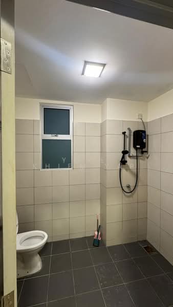 Servis Apartment untuk Disewa di Nexus @ Kajang Station (Tower B) - Yoke Khiem Yap - Bathroom - PropertyGuru.com.my