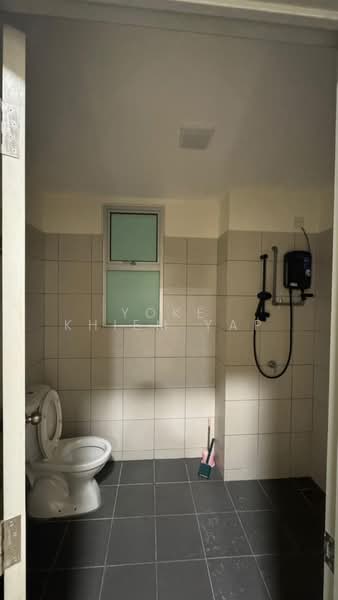 Servis Apartment untuk Disewa di Nexus @ Kajang Station (Tower B) - Yoke Khiem Yap - Bathroom - PropertyGuru.com.my