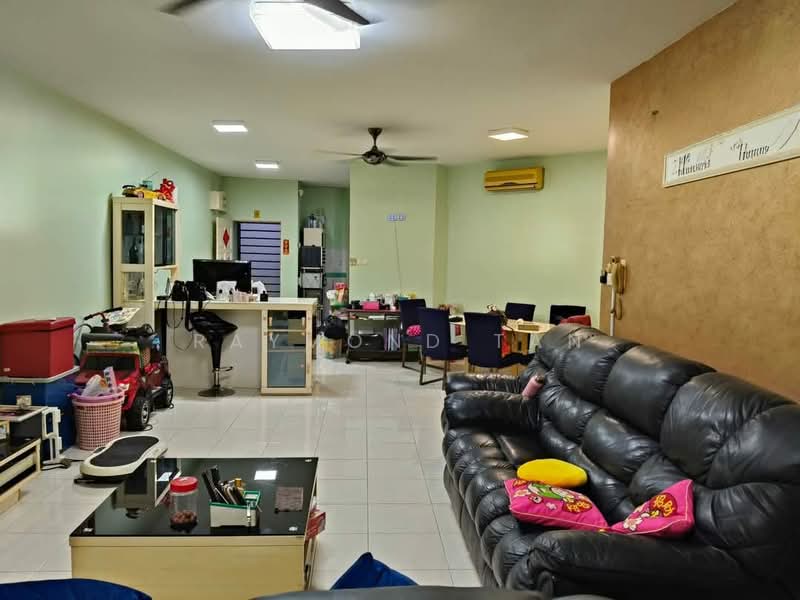 Service Residence for Sale at Metropolitan Square - Raymond Tan - Living Room - PropertyGuru.com.my