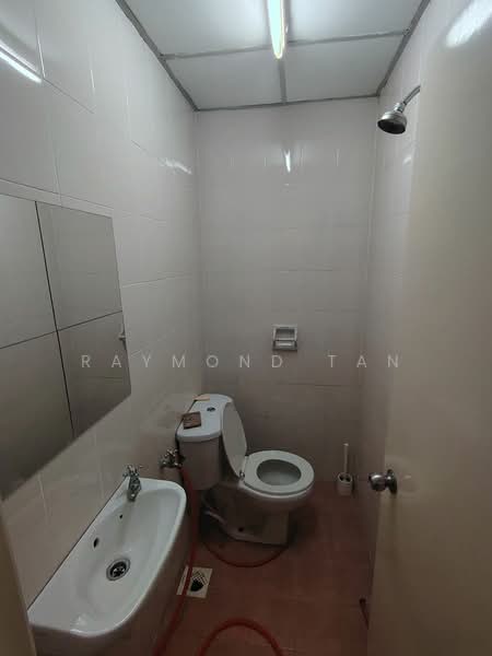 Service Residence for Sale at Metropolitan Square - Raymond Tan - Bathroom - PropertyGuru.com.my