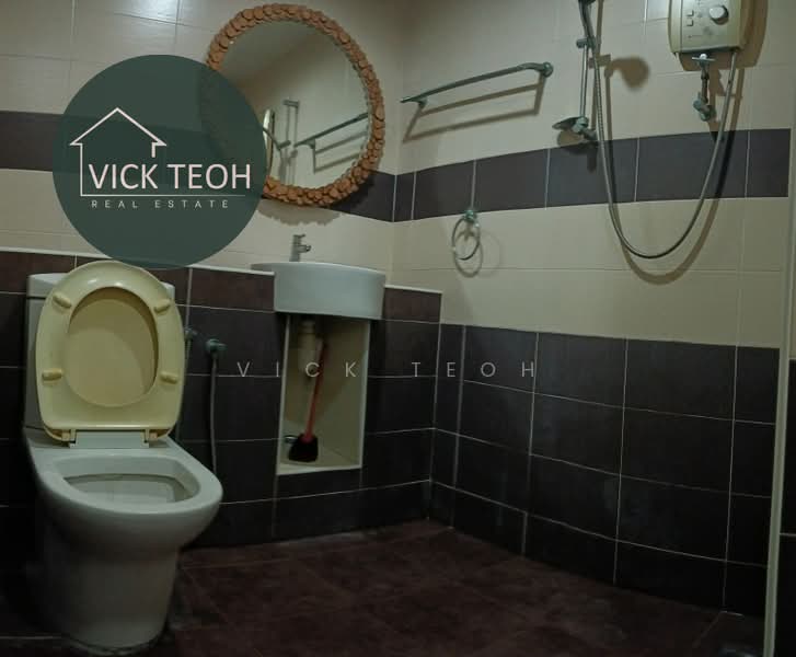Shop / Office for Rent in Bayan Lepas (Penang) - Vick Teoh - Bathroom - PropertyGuru.com.my