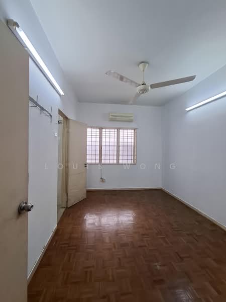 3-storey Terraced House for Sale in Batu 9 (Cheras) - Louis Wong - Interior - PropertyGuru.com.my