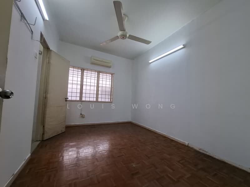 3-storey Terraced House for Sale in Batu 9 (Cheras) - Louis Wong - Interior - PropertyGuru.com.my