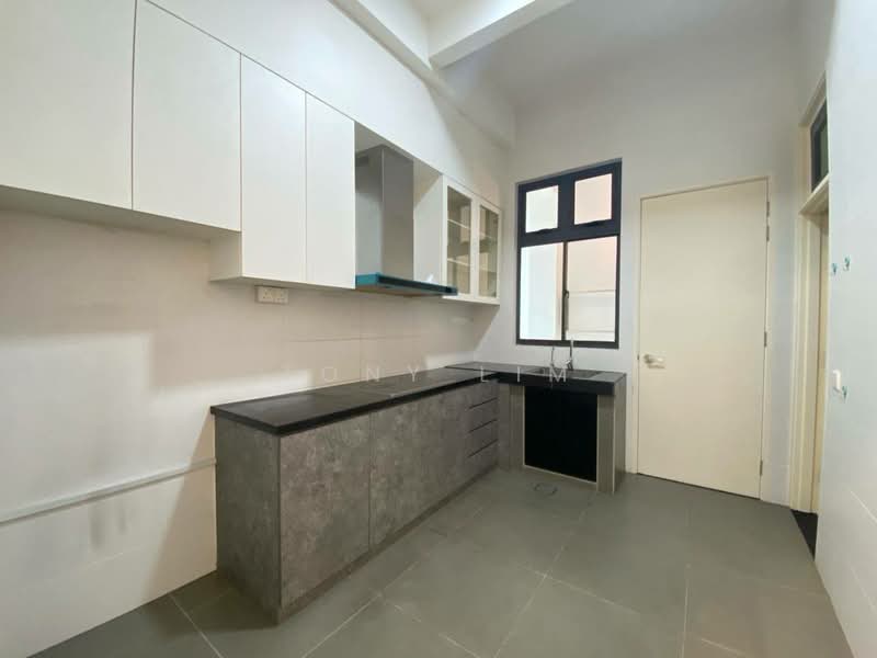 Cluster House for Rent in Eco Botanic (Iskandar Puteri (Nusajaya)) - Tony Lim - Kitchen - PropertyGuru.com.my