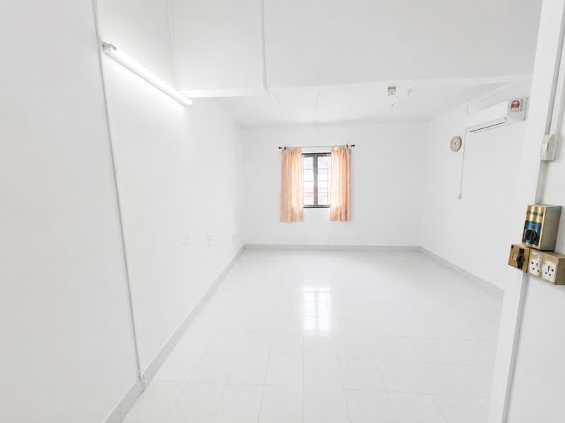 1.5-storey Terraced House for Rent in Taman Suria (Johor Bahru) - Jeff Ang - PropertyGuru.com.my