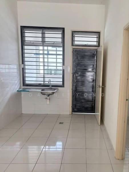 2-storey Terraced House for Sale in Pasir Gudang (Johor) - Joanne Yong - Kitchen - PropertyGuru.com.my