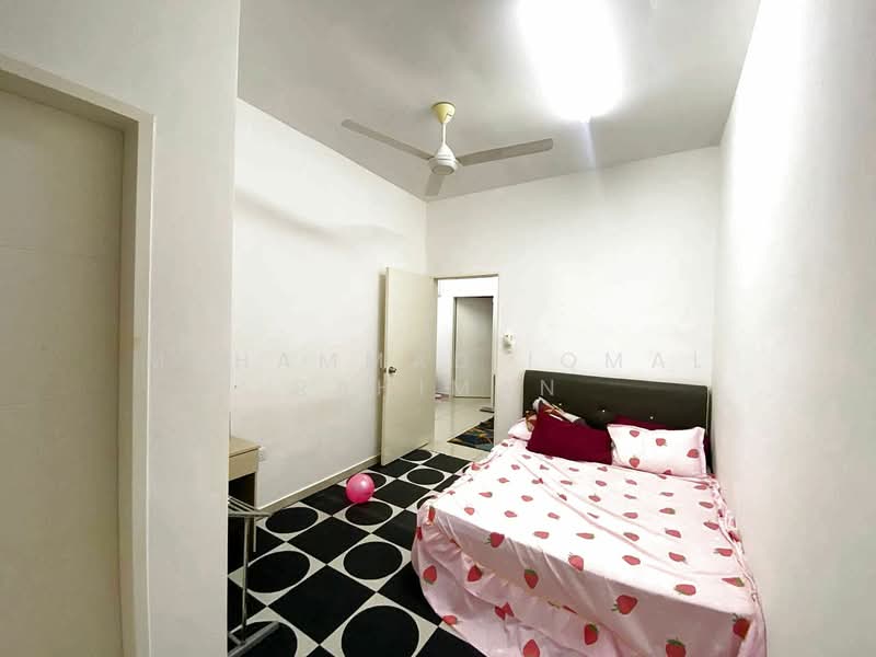 Rumah Teres 2 Tingkat untuk Dijual di Taman Tiara Sendayan (Bandar Sri Sendayan) - Muhammad Iqmal Rahiman - Bedroom - PropertyGuru.com.my