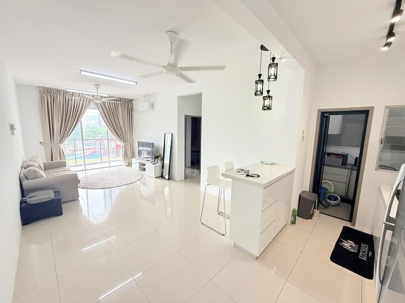 Kondominium untuk Disewa di Platinum Splendor Residence - Sam Jamal - Living Room - PropertyGuru.com.my