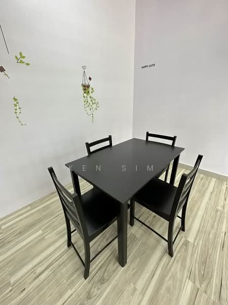 Pangsapuri untuk Disewa di Austin Regency (Pangsapuri Austin Perdana) - Ken Sim - Dining Room - PropertyGuru.com.my