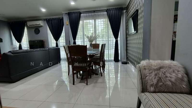 2-storey Terraced House for Sale in Alam Impian (Shah Alam) - Nadiah Abdullah - Living Room - PropertyGuru.com.my