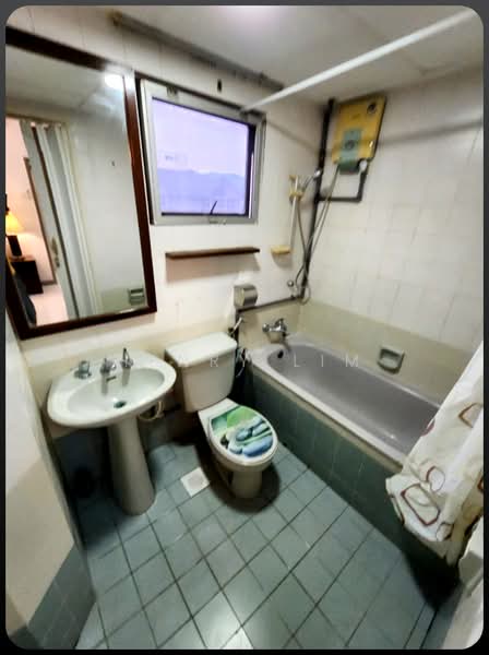 Kondominium untuk Dijual di North Point @ One Ampang Avenue - Henry Lim - Bathroom - PropertyGuru.com.my