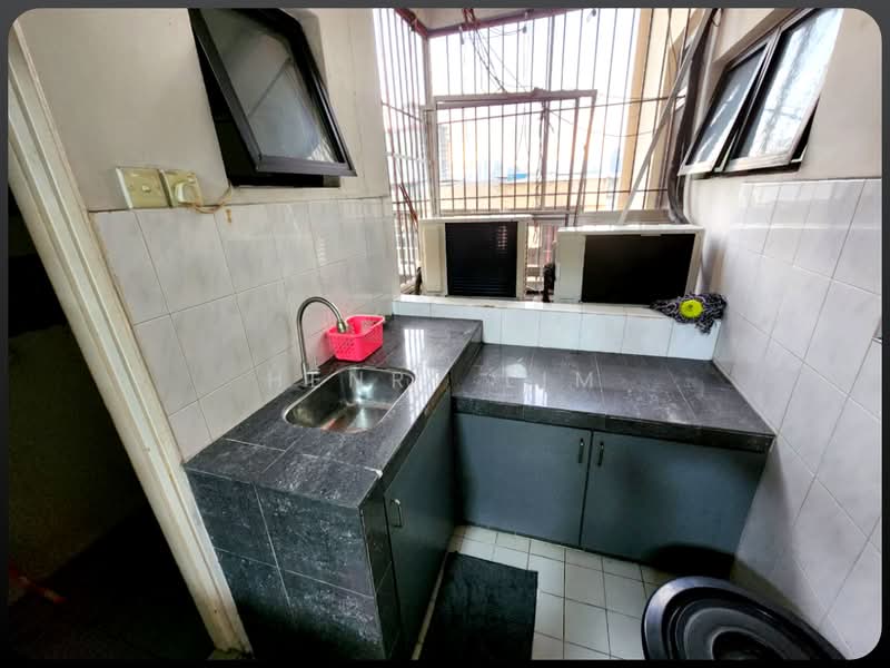 Kondominium untuk Dijual di North Point @ One Ampang Avenue - Henry Lim - Kitchen - PropertyGuru.com.my