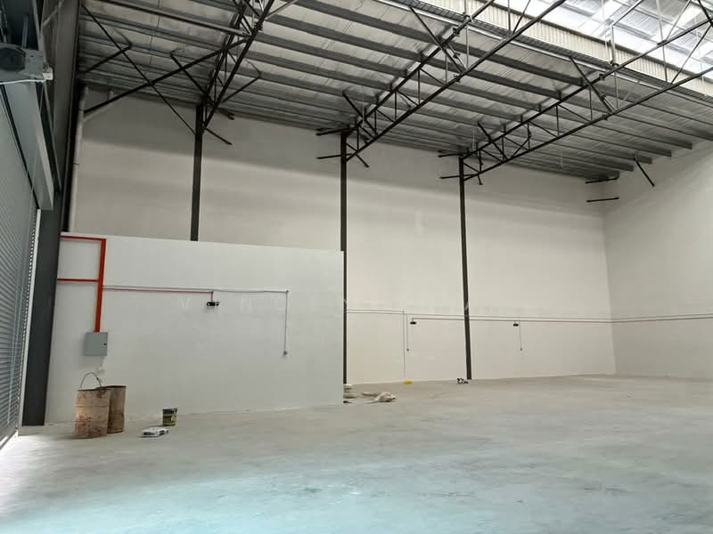 Warehouse for Rent in Semenyih (Selangor) - Vincent Tan - Interior - PropertyGuru.com.my
