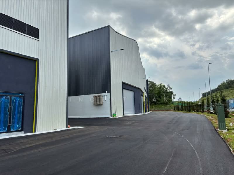 Warehouse for Rent in Semenyih (Selangor) - Vincent Tan - Exterior - PropertyGuru.com.my