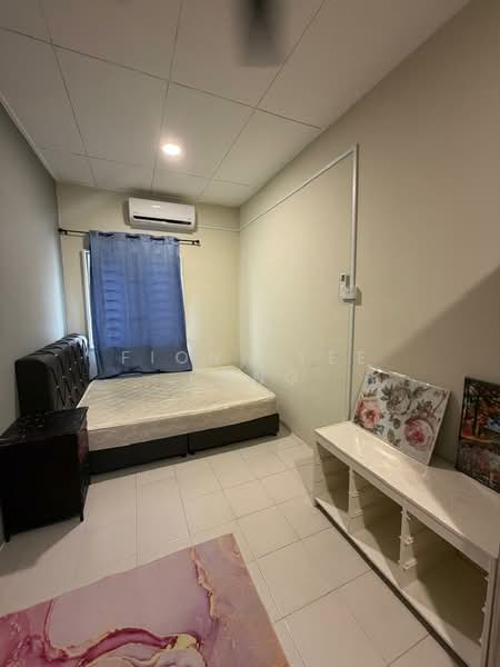 Rumah Teres 2 Tingkat untuk Disewa di Kelapa Sawit (Kulai) - Fiona Yee Rong - Bedroom - PropertyGuru.com.my