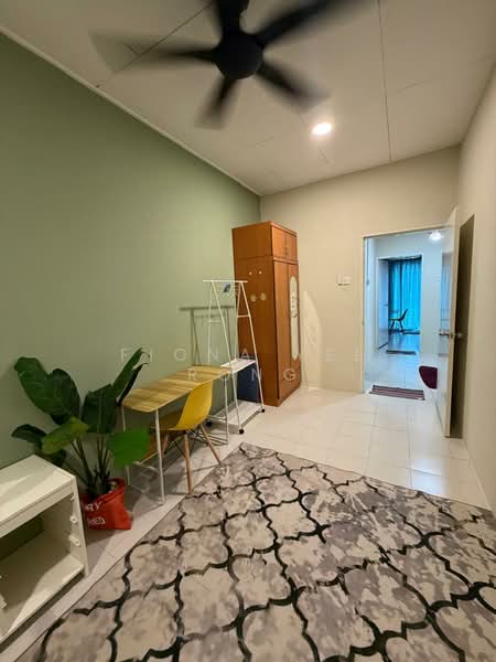 Rumah Teres 2 Tingkat untuk Disewa di Kelapa Sawit (Kulai) - Fiona Yee Rong - Bedroom - PropertyGuru.com.my