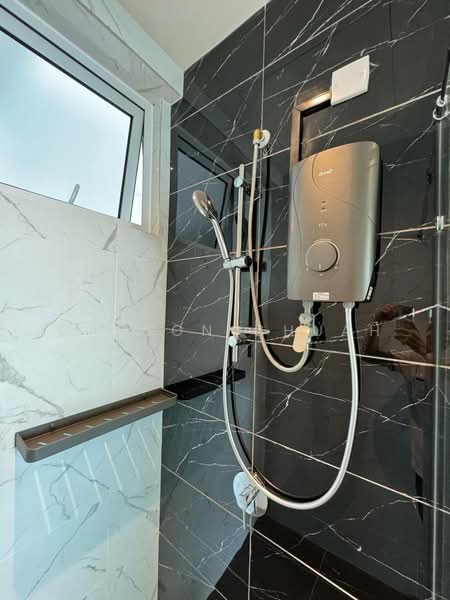Condominium for Sale at The Zen - Carson Chuah - Bathroom - PropertyGuru.com.my