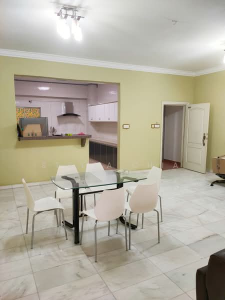 Condominium for Rent at Pelita Indah - Stella Chia - Kitchen - PropertyGuru.com.my