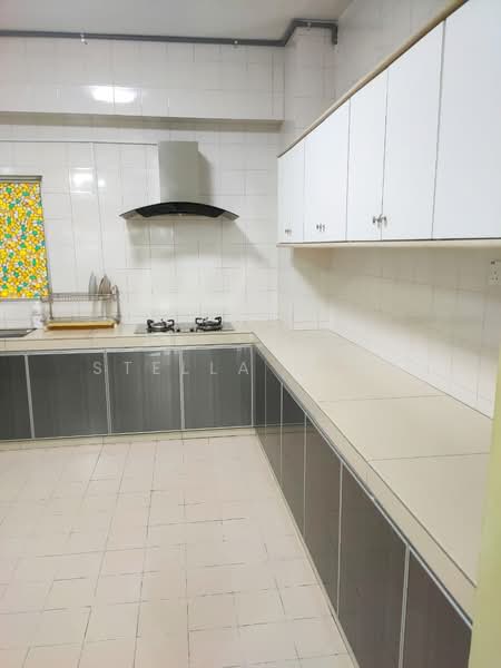 Condominium for Rent at Pelita Indah - Stella Chia - Kitchen - PropertyGuru.com.my