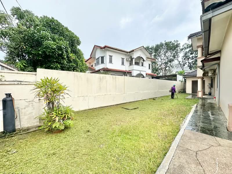 Semi-Detached House for Sale in Country Heights (Kajang) - Izzat Zamros - Exterior - PropertyGuru.com.my