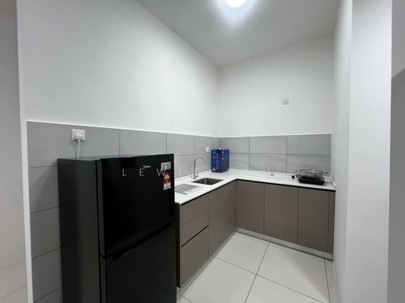 Service Residence for Rent at Vivo Executive Apartment - Lewis Beh - Kitchen - PropertyGuru.com.my