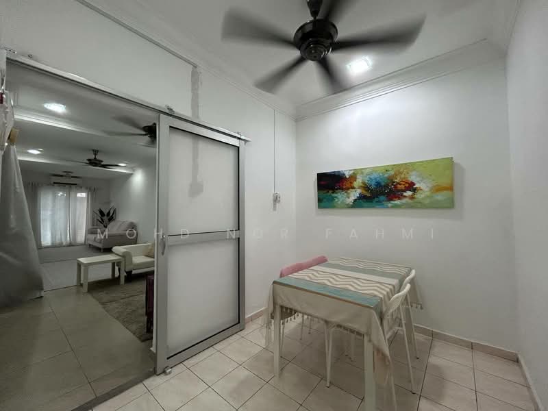 Rumah Berkembar untuk Dijual di Seksyen 8 (Bangi) - Mohd Nor Fahmi - PropertyGuru.com.my