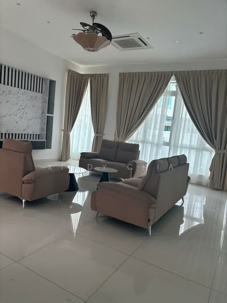 Rumah Banglo untuk Disewa di Kinrara Residence (Puchong) - Xindy Chia - Living Room - PropertyGuru.com.my