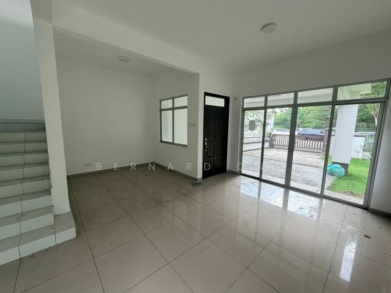 2-storey Terraced House for Sale in Kota Emerald (Rawang) - Bernard Ong - Living Room - PropertyGuru.com.my