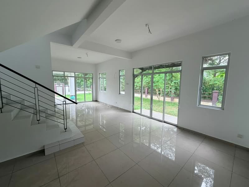 2-storey Terraced House for Sale in Kota Emerald (Rawang) - Bernard Ong - Living Room - PropertyGuru.com.my