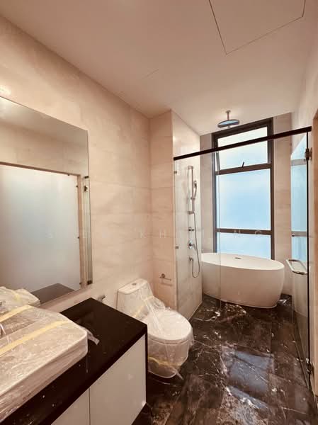 Service Residence for Sale at Royce Residence - Siew Khim Ng - Bathroom - PropertyGuru.com.my