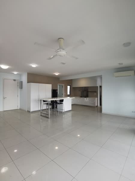 Kondominium untuk Disewa di Altitude 236 - EOW S.M. - Kitchen - PropertyGuru.com.my