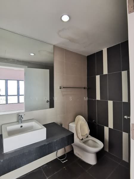 Kondominium untuk Disewa di Altitude 236 - EOW S.M. - Bathroom - PropertyGuru.com.my